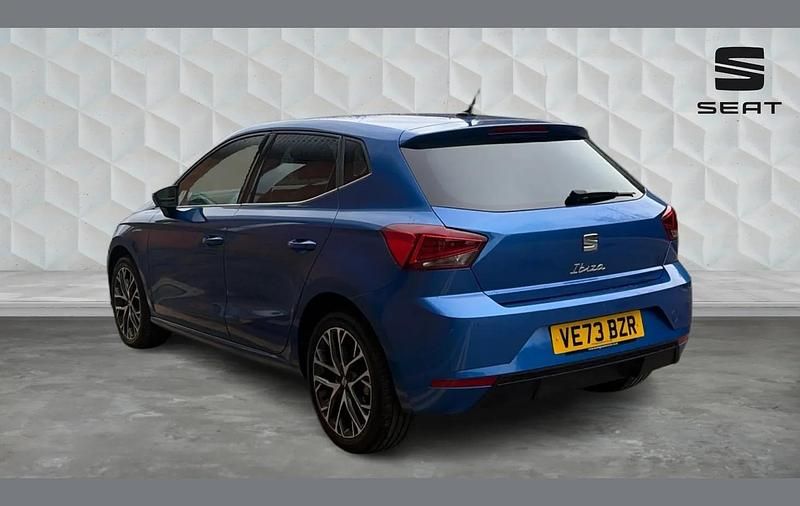 Used Seat Ibiza XCELLENCE 108 HP (79 kW) 2024 Blue Hatchback