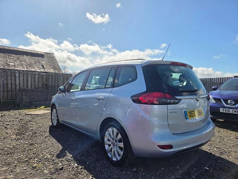 Used Vauxhall Zafira Design Edition 2017 Silver MPV