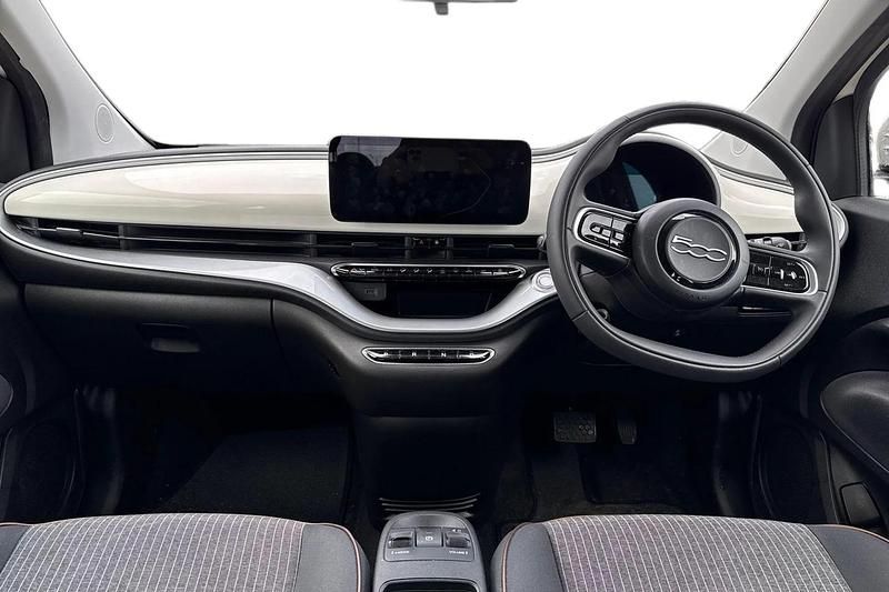 Used Fiat 500e Icon 86 kW (118 HP) 2022 White Hatchback