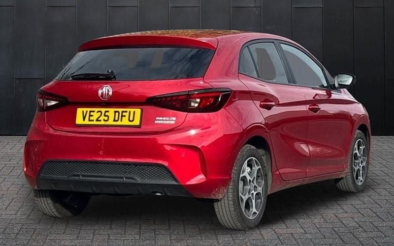 Red Used 2024 MG MG3 Trophy Hatchback | £16,691 (Good price) - Image 1/2