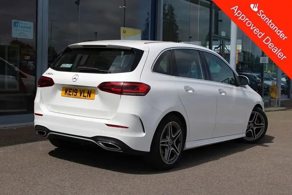 Used Mercedes B150 AMG line 2019 White MPV