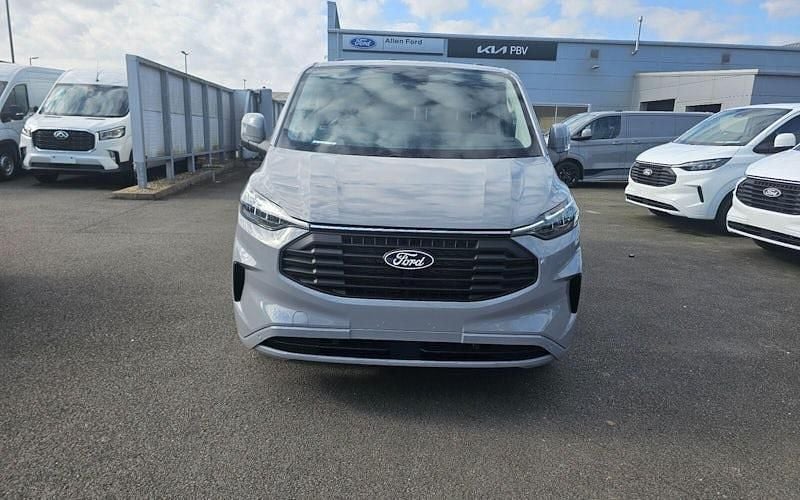 New Ford Transit Custom Limited 136 HP (100 kW) 2025 Van