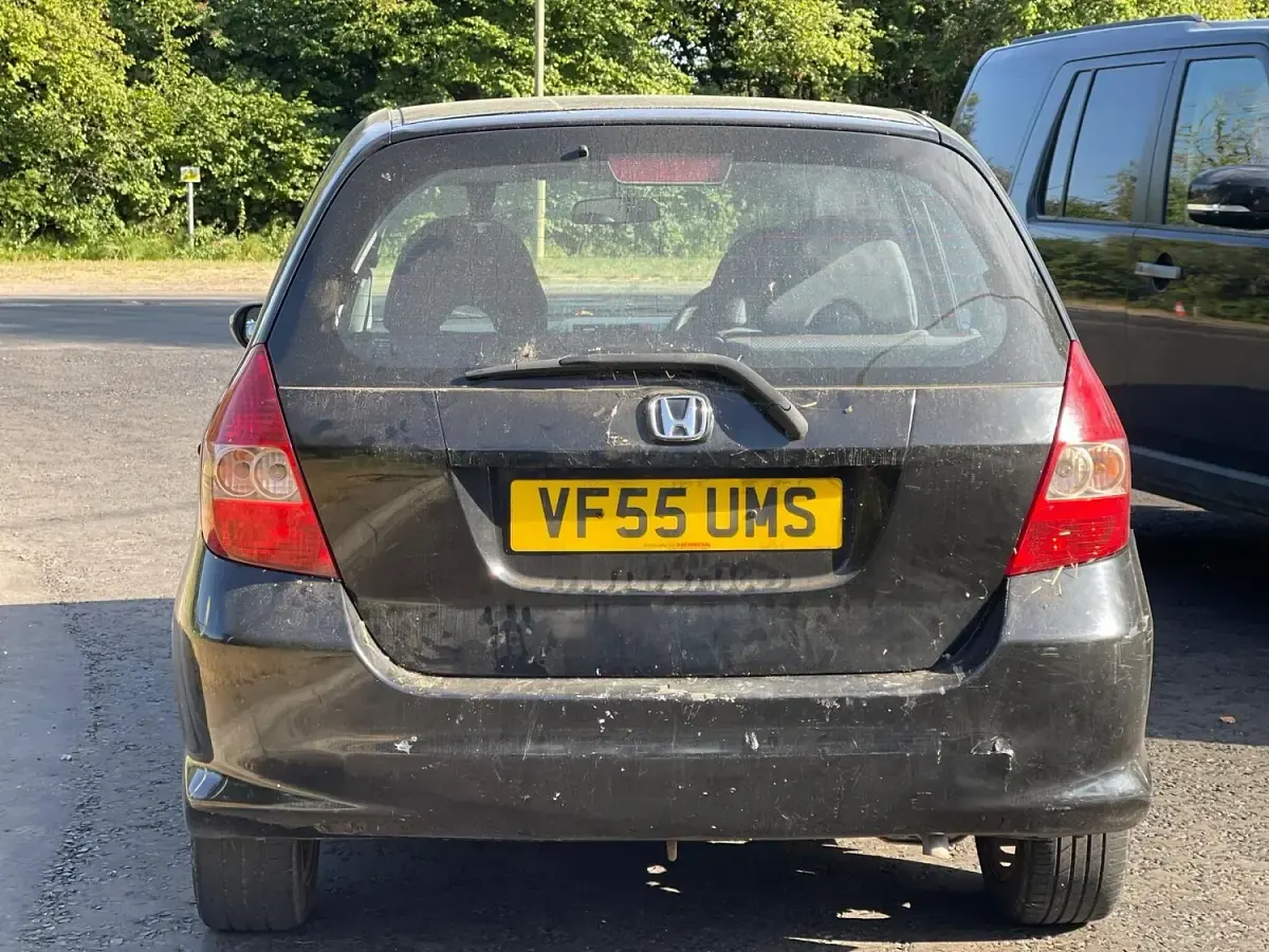 Used Honda Jazz SE 83 HP (61 kW) 2006 Black Hatchback