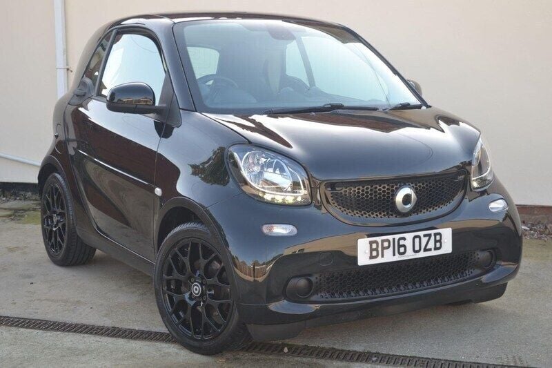 Black Used 2016 Smart ForTwo Coupé Edition Black Coupe | £6,850 (Fair price) - Image 1/4