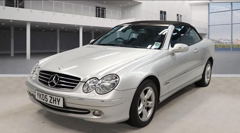 Used Mercedes CLK320 Avantgarde 2005 Silver Cabriolet
