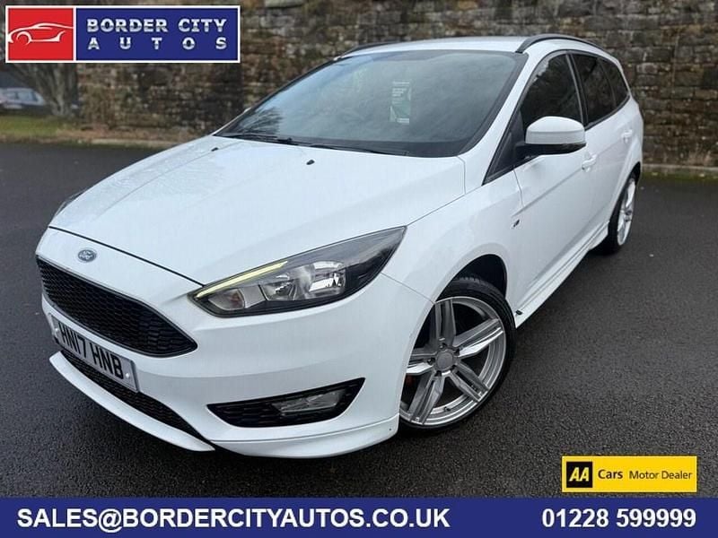 Used Ford Focus ST-Line 120 HP (88 kW) 2017 White Estate