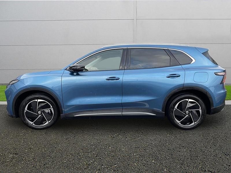 Used MG MG5 EV Trophy 63 kW (87 HP) 2025 Blue Estate