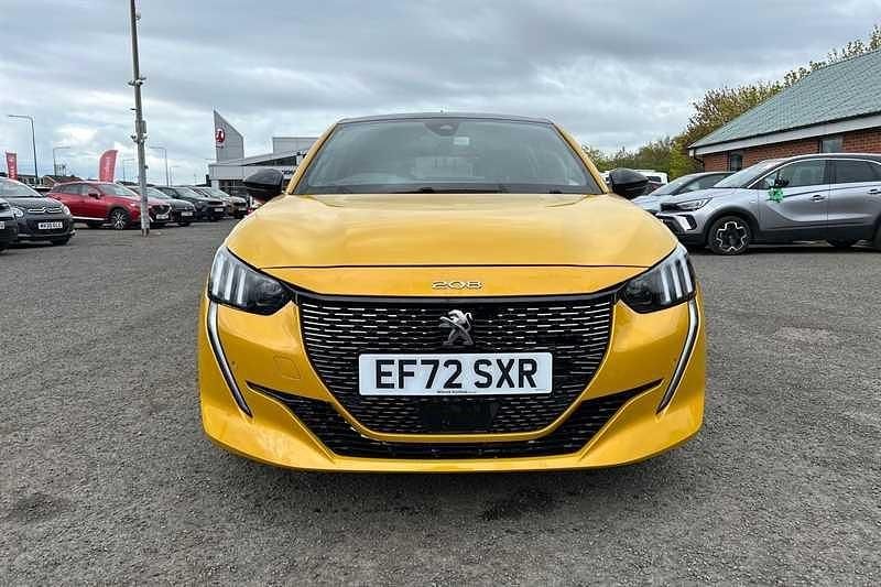 Used Peugeot 208 GTi 100 HP (73 kW) 2023 Yellow Hatchback