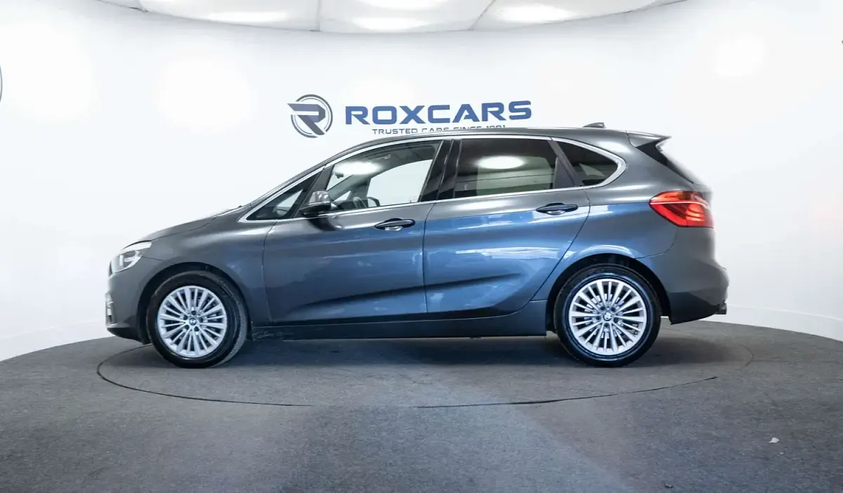 Used BMW 218 Luxury Line 136 HP (100 kW) 2017 Grey Hatchback