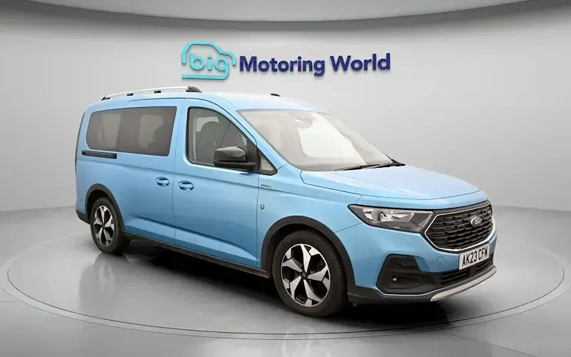 Used Ford Tourneo Connect Active 122 HP (89 kW) 2026 MPV