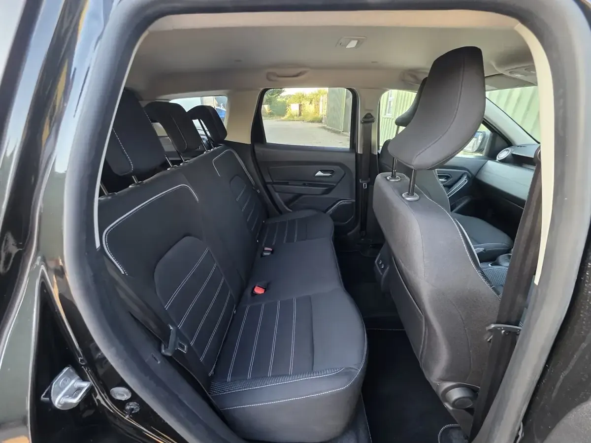Used Dacia Duster Journey 150 HP (110 kW) 2024 Black SUV