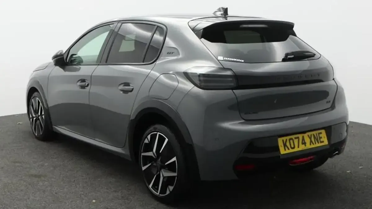 Second-hand Peugeot 208 GTi 100 CP (73 kW) 2025 Gri Hatchback