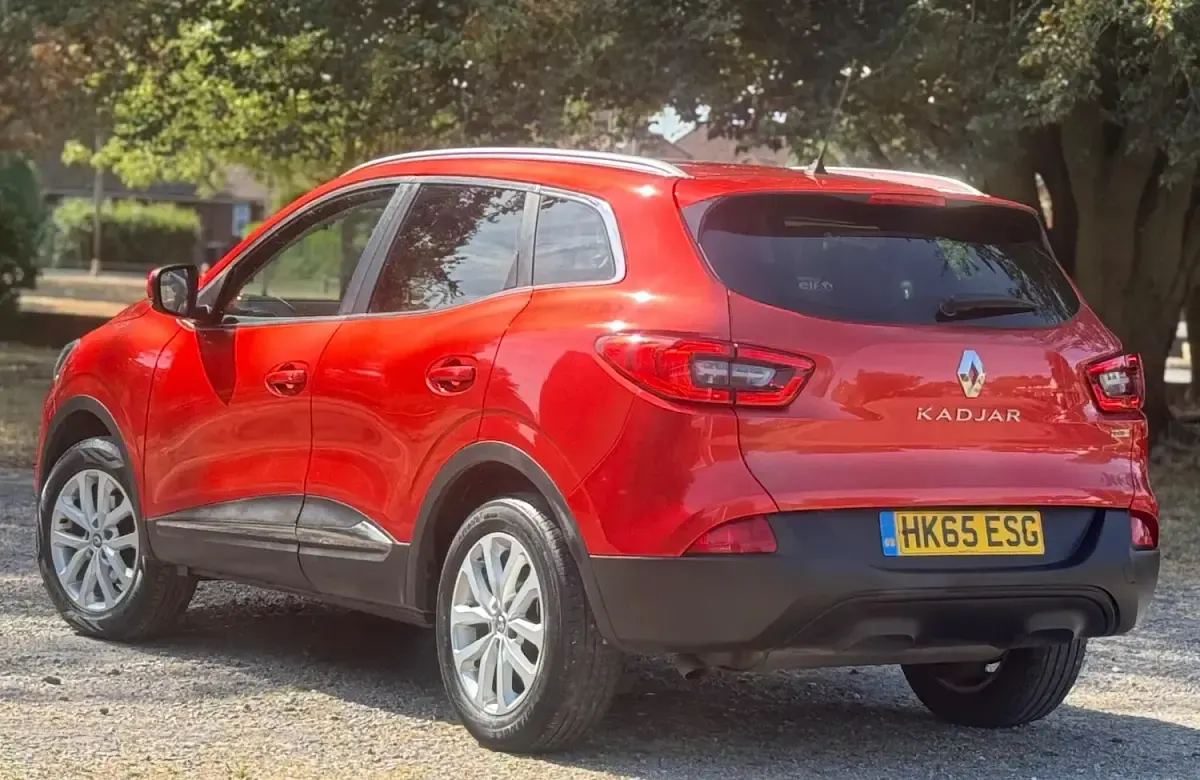 Used Renault Kadjar Dynamique 110 HP (80 kW) 2015 Red SUV