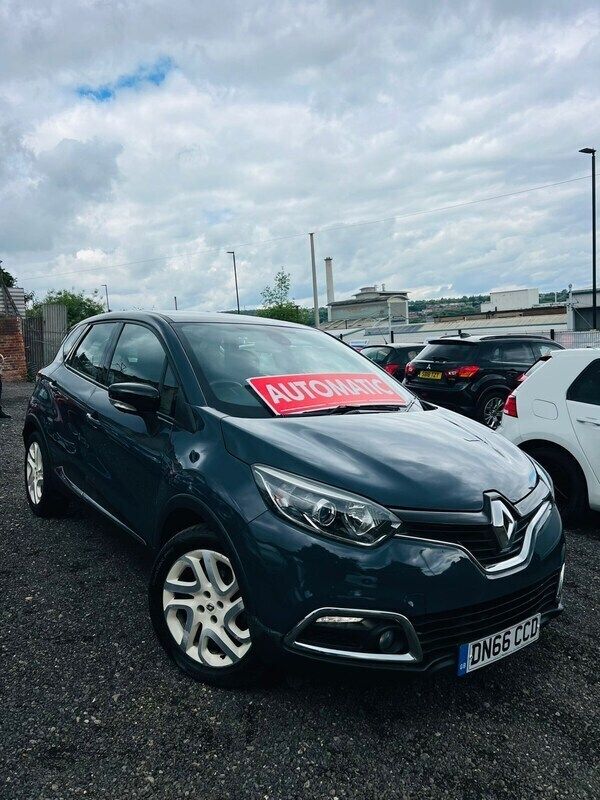Blue Used 2016 Renault Captur Dynamique SUV | £6,990 (Super price) - Image 1/4