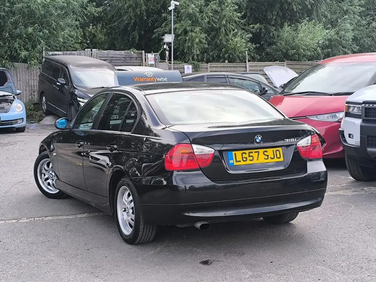 Used BMW 318 2007 Black Sedan