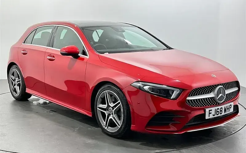 Used Mercedes A250 AMG Line Premium Plus 224 HP (164 kW) 2018 Hatchback