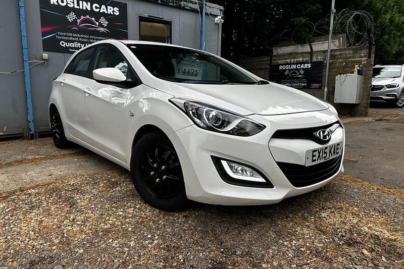 Used 2015 Hyundai i30 Classic Hatchback | £4,495 (Good price) - Image 1/1
