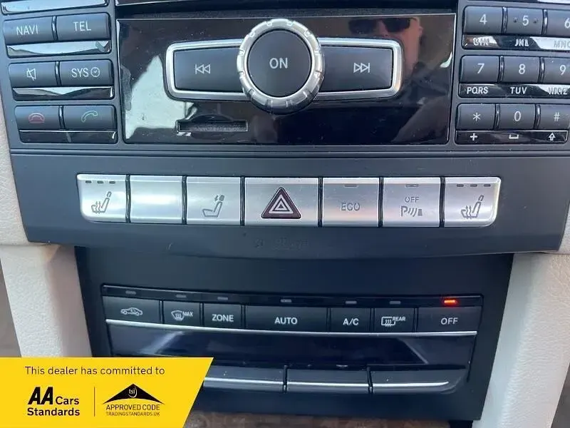 Usado Mercedes E250 AMG 204 HP (150 kW) 2014 Prateado Carrinha