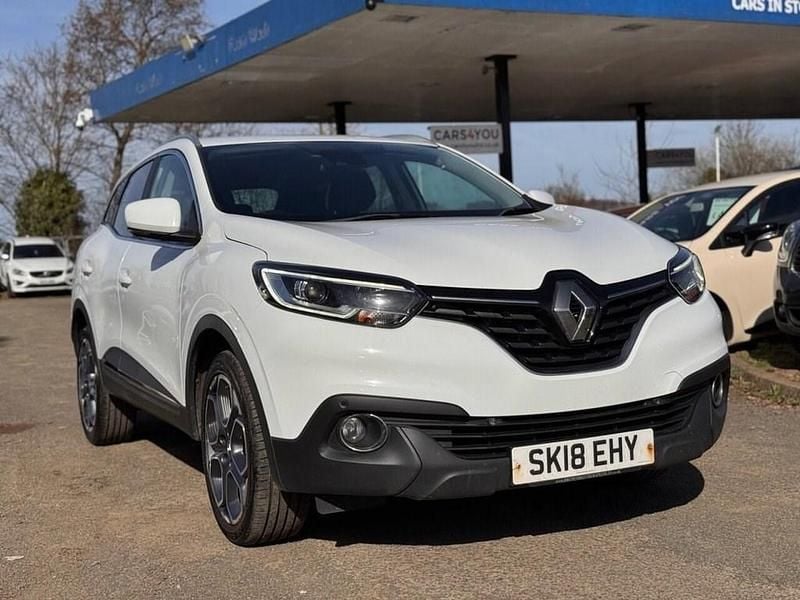 White Used 2018 Renault Kadjar Dynamique SUV | £5,995 (A bit pricey) - Image 1/4