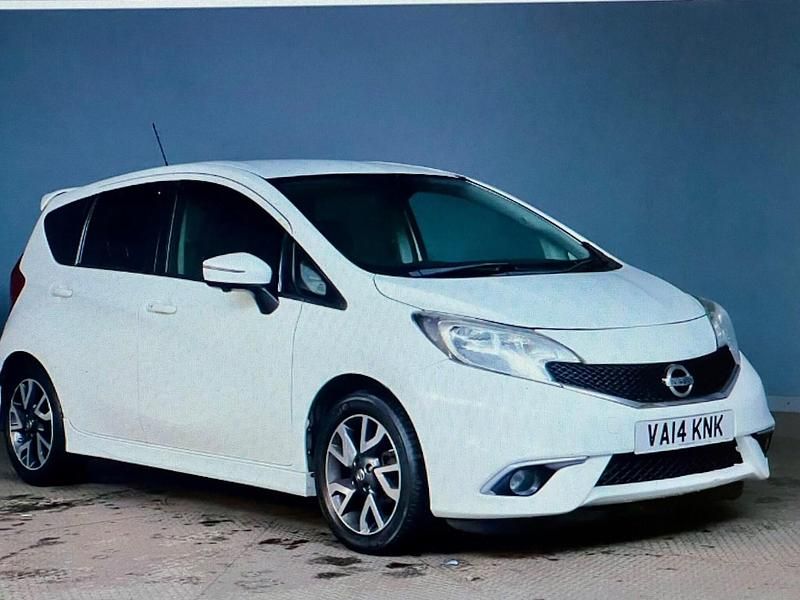 White Used 2014 Nissan Note Tekna MPV | £2,490 (Good price) - Image 1/4