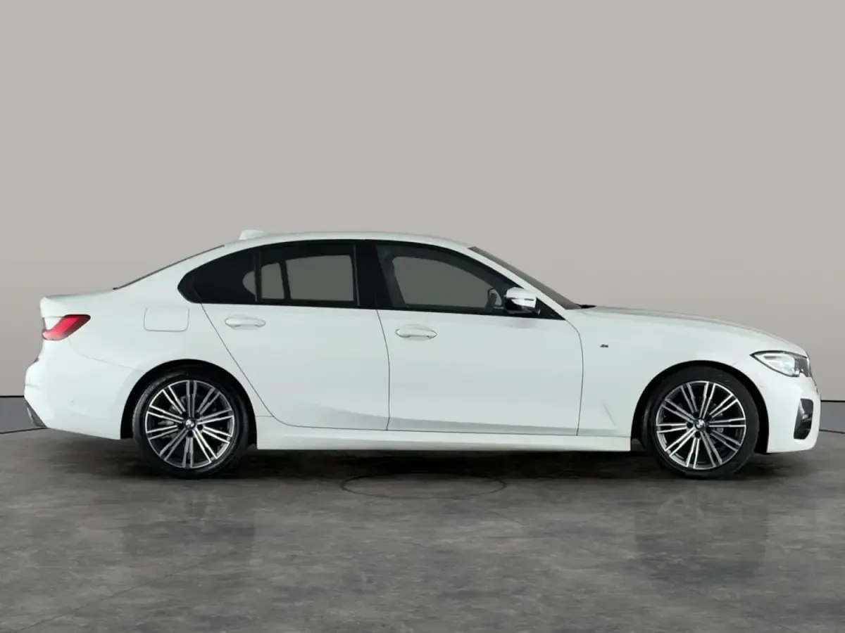 Usado BMW 320 M Sport 184 CV (135 kW) 2019 Blanco Berlina