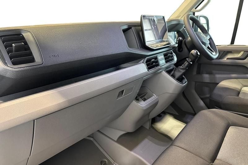 Used VW Crafter 140 HP (102 kW) 2024 White Van