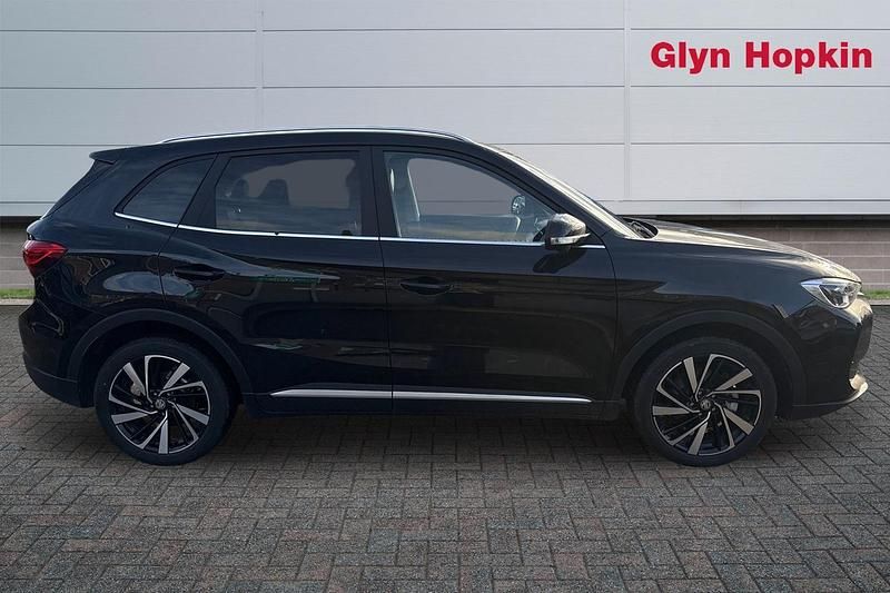 Used MG ZS Trophy 196 HP (144 kW) 2025 Black SUV