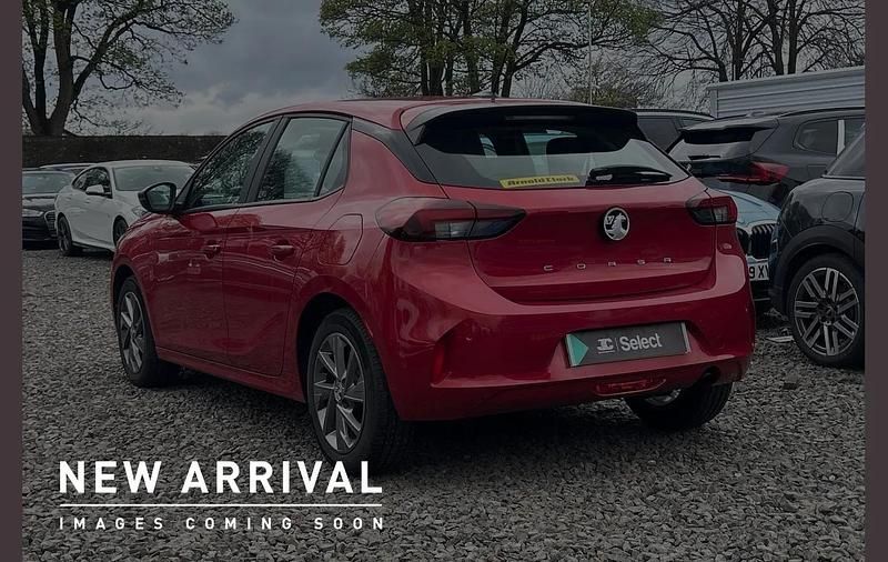 Used Vauxhall Corsa Design Edition 73 HP (53 kW) 2023 Red Hatchback