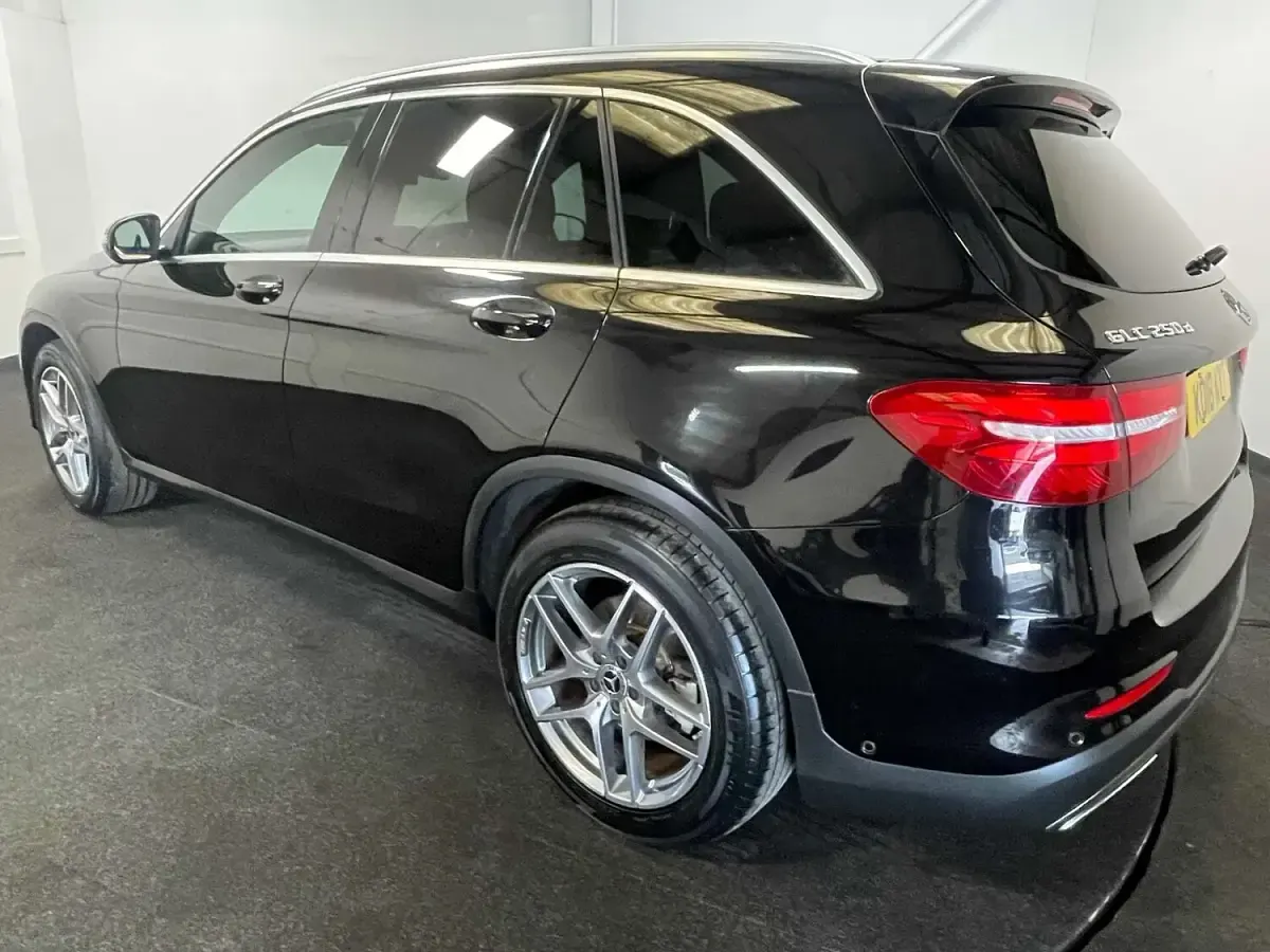 Used Mercedes GLC250 AMG line 204 HP (150 kW) 2018 Black SUV