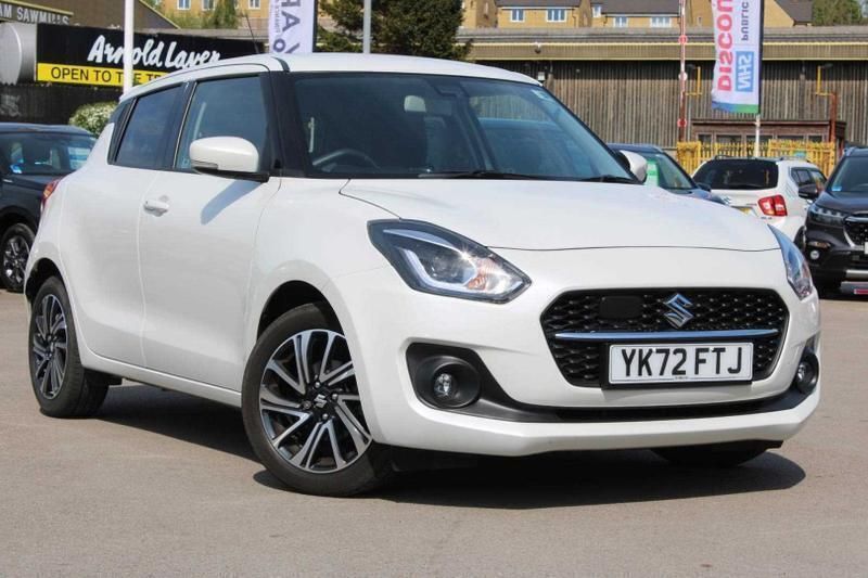 White Used 2022 Suzuki Swift SZ5 Hatchback | £15,599 (Fair price) - Image 1/3
