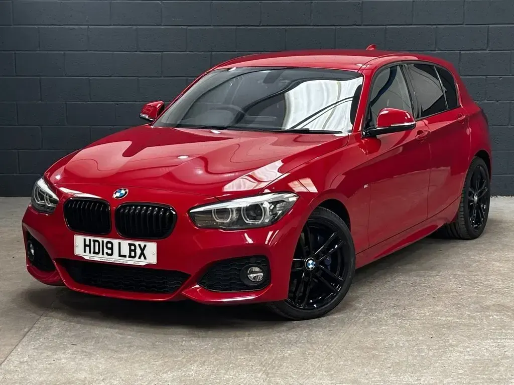 Used BMW 116 M Sport 116 HP (85 kW) 2019 Red Hatchback