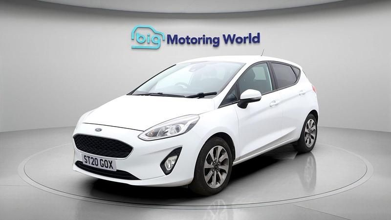 Used Ford Fiesta Trend 95 HP (69 kW) 2020 White Hatchback