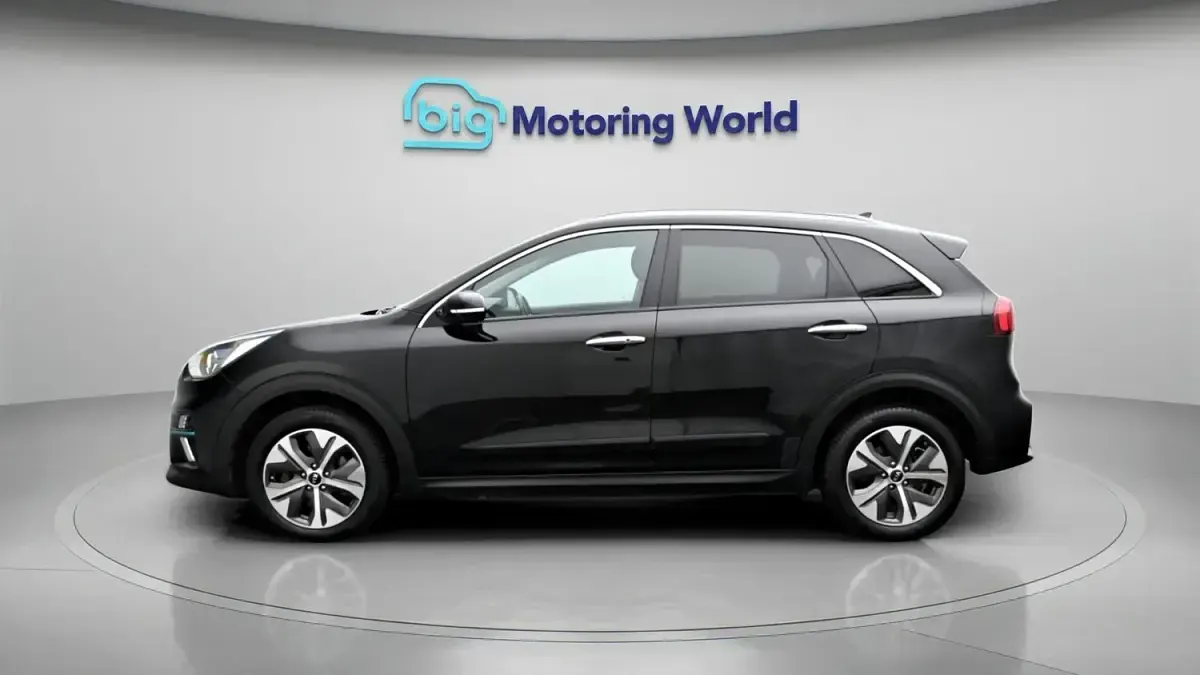 Used Kia e-Niro 100 kW (136 HP) 2021 Black SUV