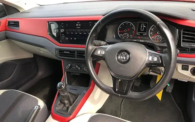 Used VW Polo Beats 65 HP (47 kW) 2019 Red Hatchback