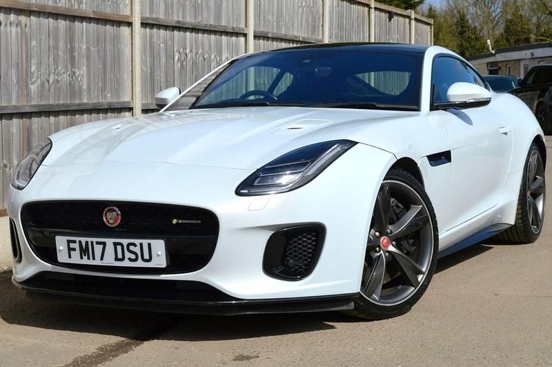 Usado Jaguar F-Type R-Dynamic 2017 Branco Coupé