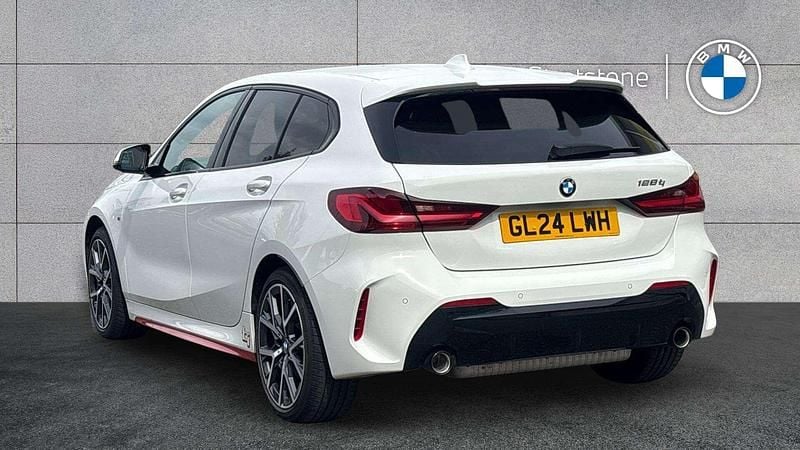 Usado BMW 128 Shadowline 261 CV (191 kW) 2024 Blanco