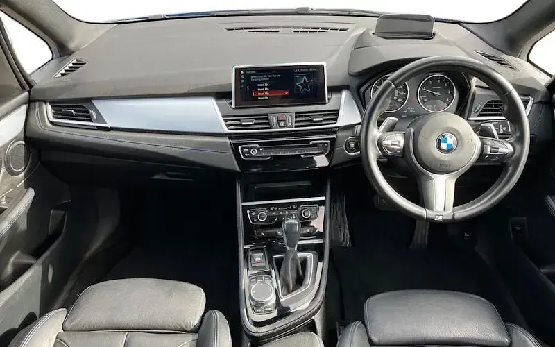 Usado BMW 220 M Sport 190 CV (139 kW) 2017 Azul Familiar