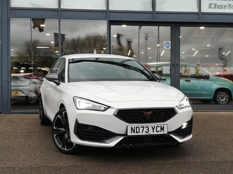 Used Cupra Leon VZ2 245 HP (180 kW) 2023 White Hatchback
