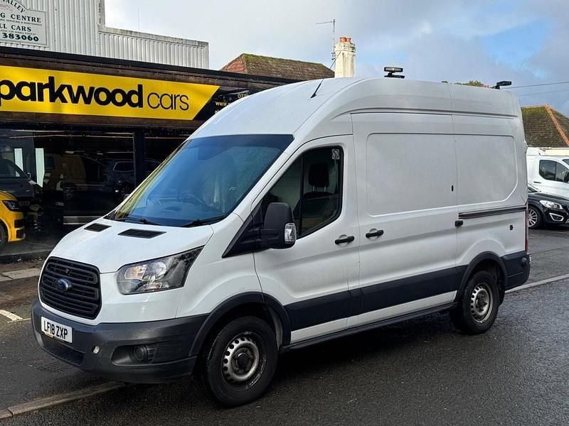 White Used 2018 Ford Transit Van | £9,990 (Good price) - Image 1/4