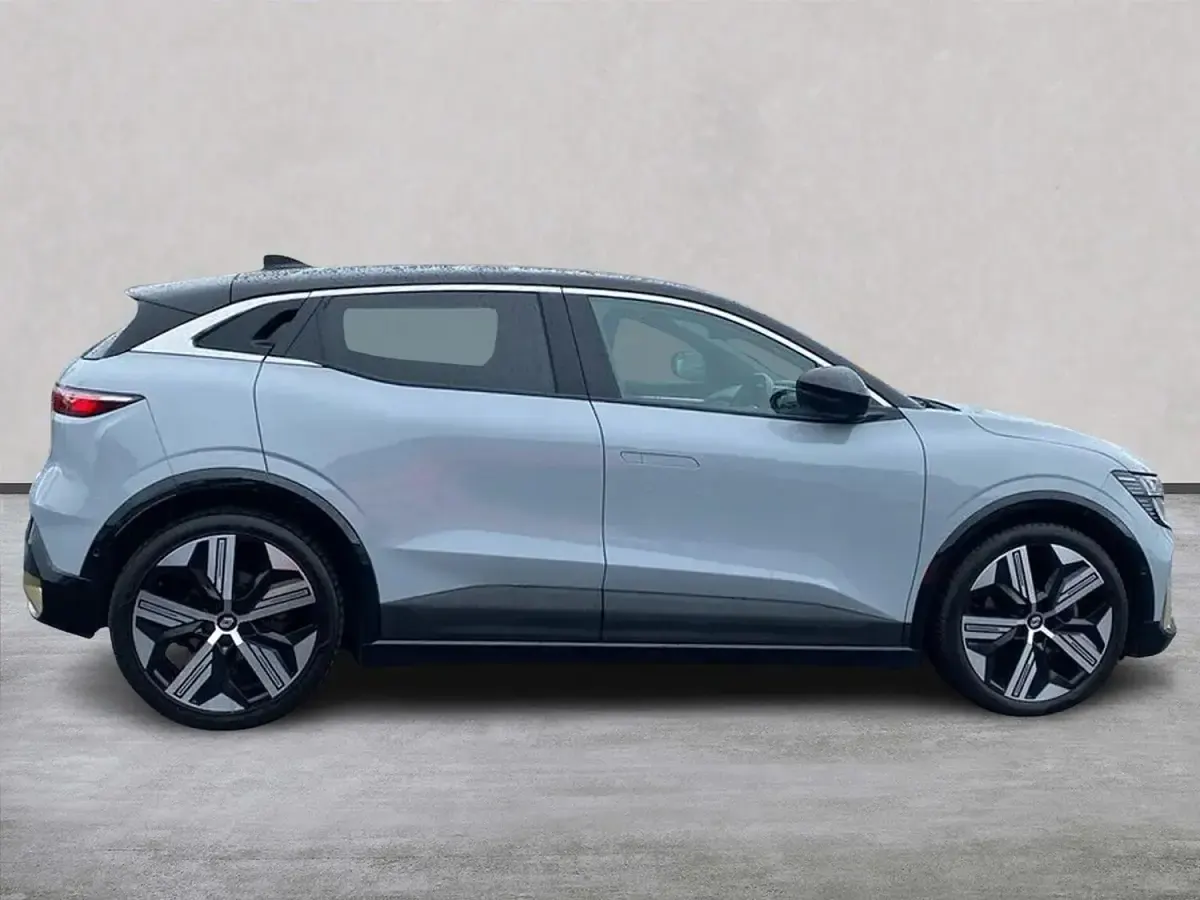 Gebraucht Renault Megane E-Tech 161 kW (220 PS) 2023 Grau Kleinwagen