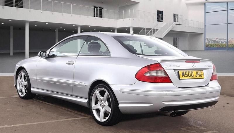 Used Mercedes CLK200 184 HP (135 kW) 2009 Silver Coupe