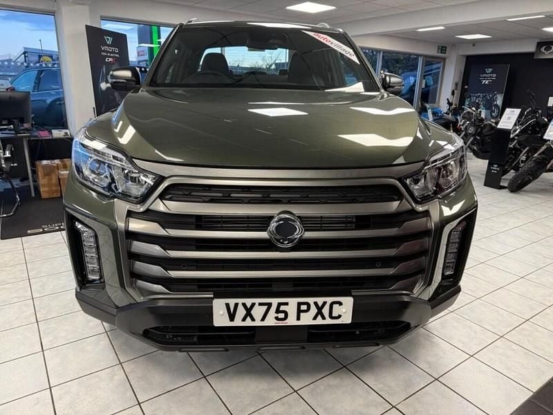 New Ssangyong (KGM) Musso 202 HP (148 kW) 2025 Amazon green metallic Pickup