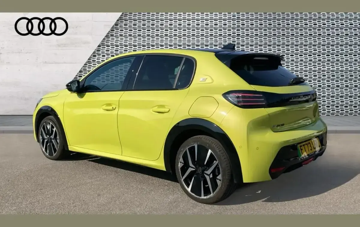 Used Peugeot e-208 GTi 114 kW (156 HP) 2024 Yellow Hatchback