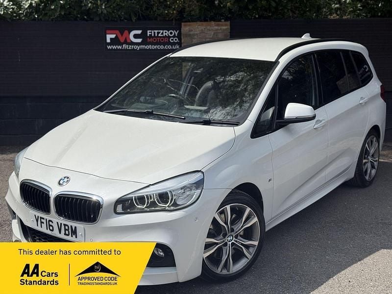 White Used 2016 BMW 220 M Sport Estate | £14,495 (Expensive) - Image 1/3
