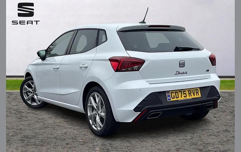 New Seat Ibiza FR First Edition 115 HP (84 kW) 2026 White Hatchback