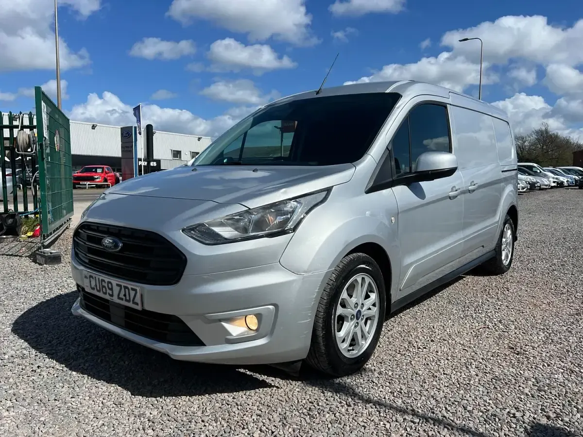 Used Ford Transit Connect Limited 120 HP (88 kW) 2019 Silver MPV