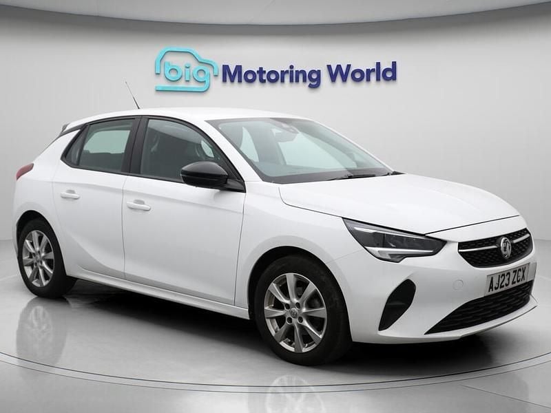 White Used 2023 Vauxhall Corsa Design Edition Hatchback | £11,400 (Good price) - Image 1/4