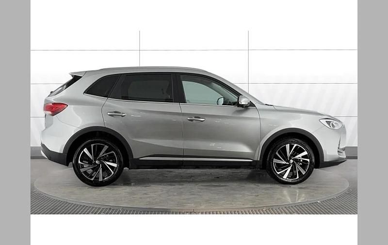 Used MG ZS Trophy 192 HP (141 kW) 2025 Silver SUV