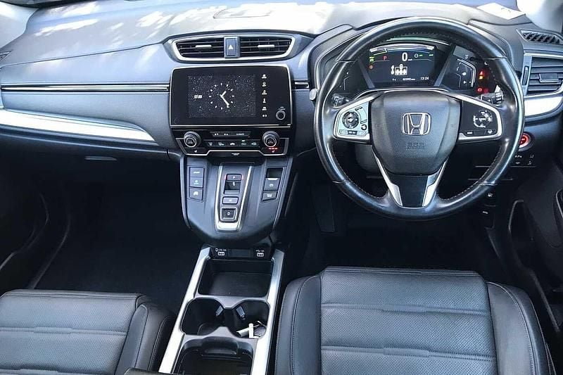 Used Honda CR-V Hybrid 184 HP (135 kW) 2023 Platinum white SUV