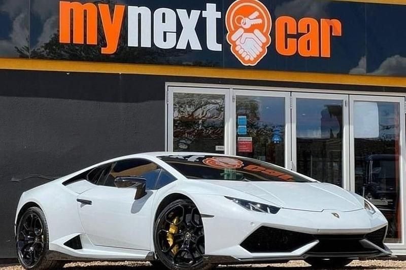 White Used 2014 Lamborghini Huracán Coupe | £117,995 (Good price) - Image 1/1